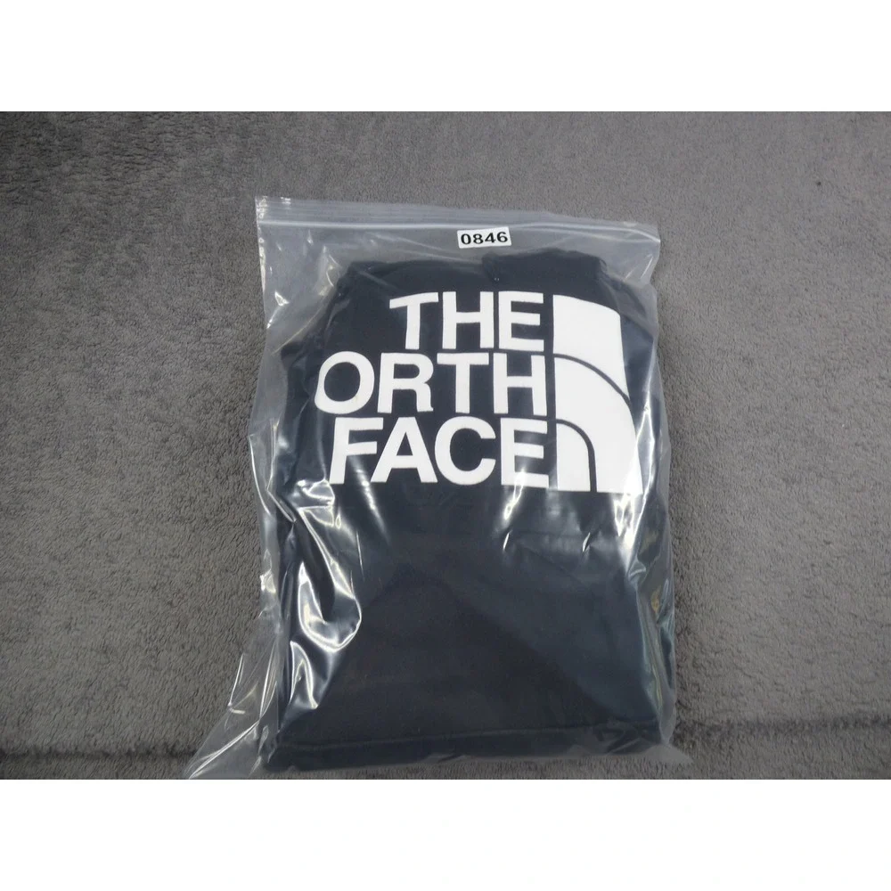 The North Face Mens Half Dome Pullover Hoodie Black M NF0A3FR1